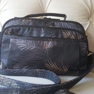 Lug Scoop tropical fog crossbody handbag grey